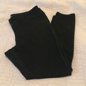 Old Navy Black Rockstar jeans 18